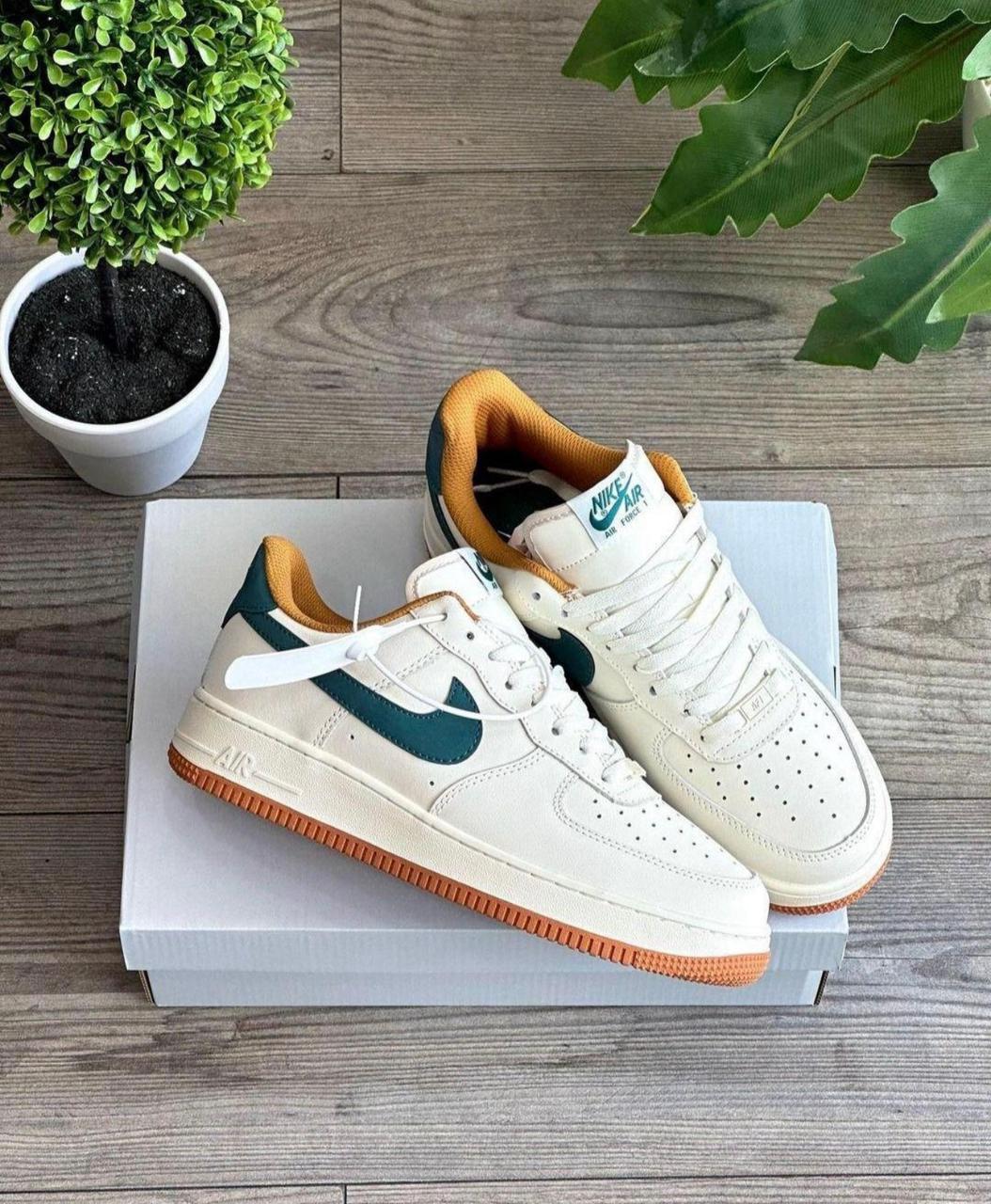 Nike Airforce 1 Sneakers