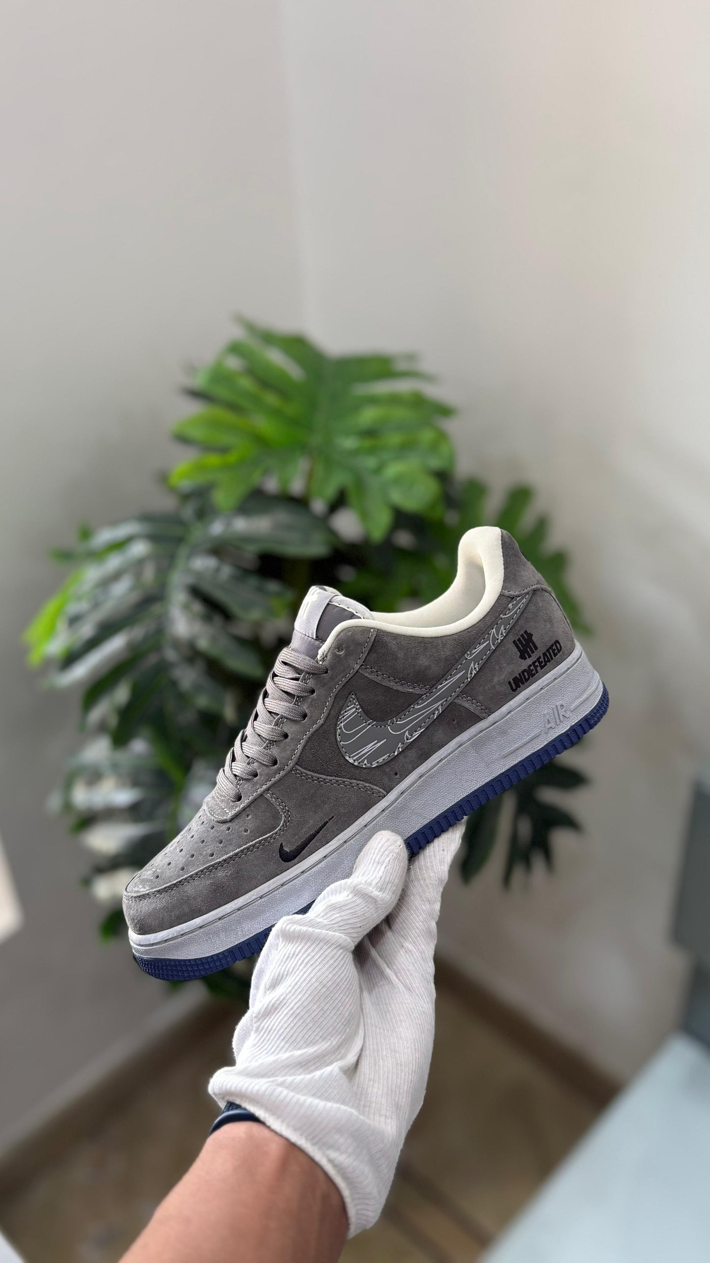 Nike Air Force 1 x Undefeated Sneakers