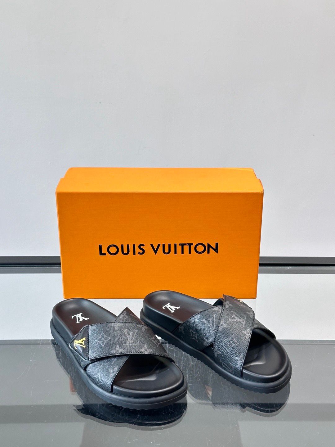 LV Oasis Mule Slippers