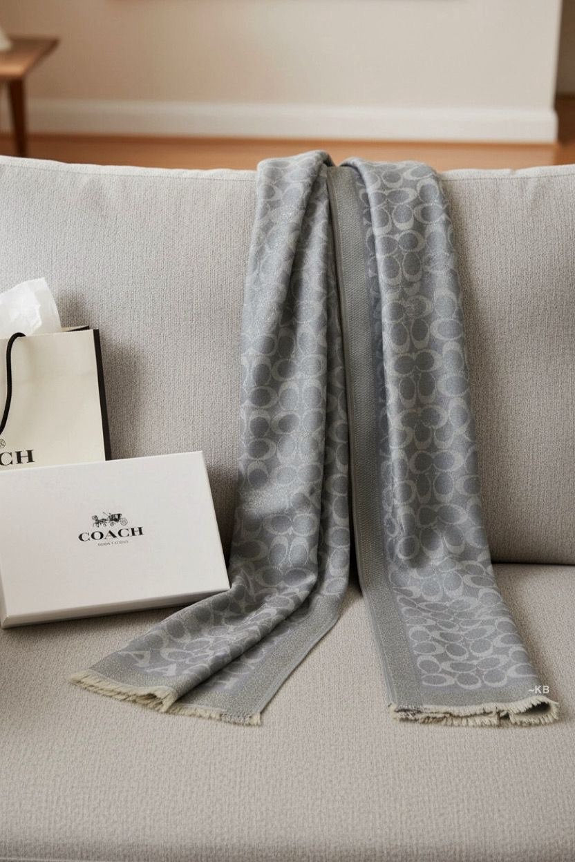 COACH “CC” Initial Semi-Woollen Stole