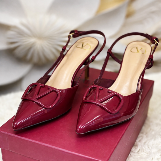 Valentino Garavani V-Logo Signature Slingback Pumps