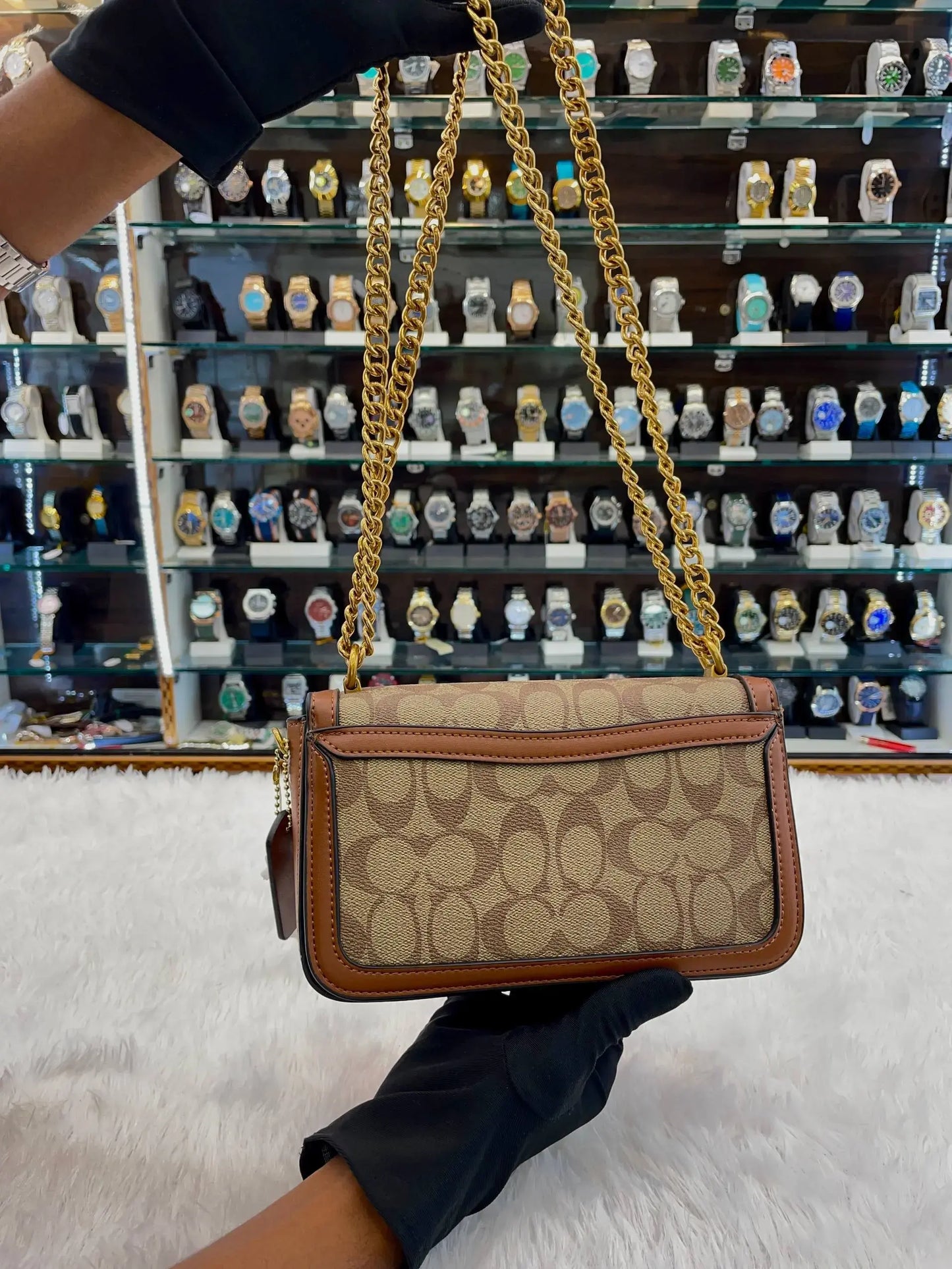 Coach hero horse crossbody in master piece