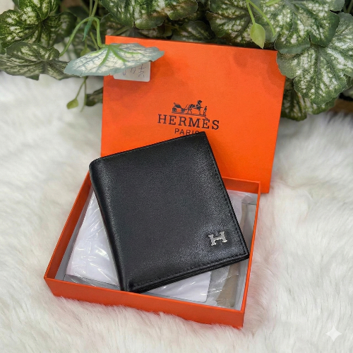 Hermès Paris Leather Wallet