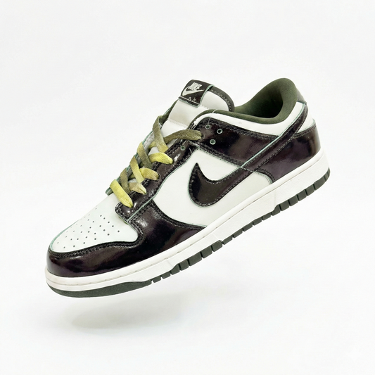 Nike Dunk Low Sneakers | White