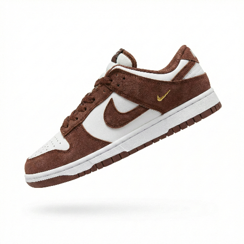 Nike Dunk Low sneakers