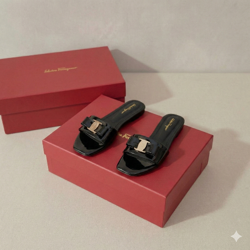 Salvatore Ferragamo Vara bow slide