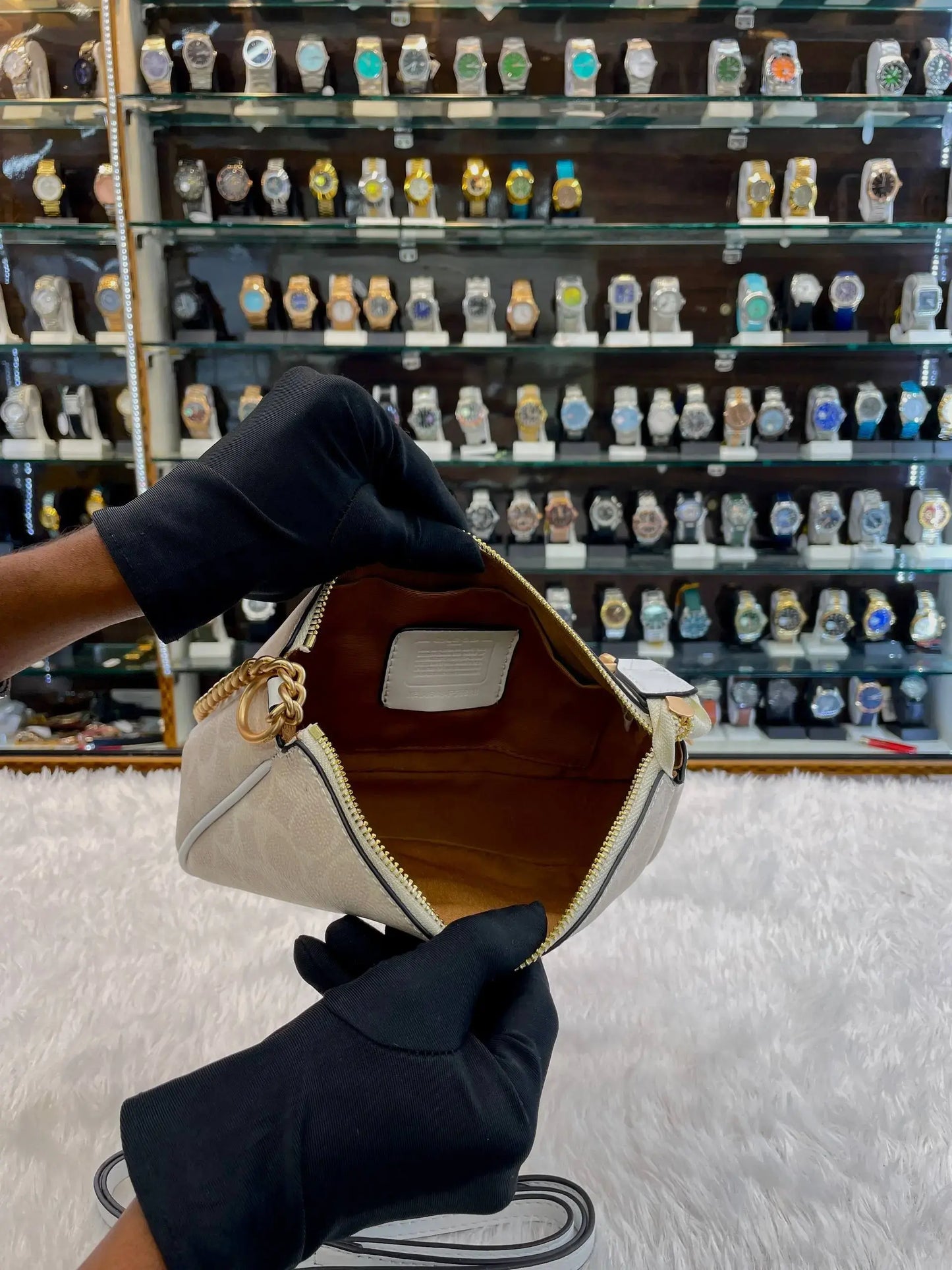 Coach notila 19 signature canvas sling bag