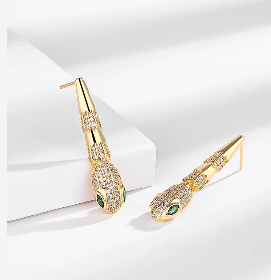 BVLGARI Serpent Full-Studded Necklace & Earrings Set