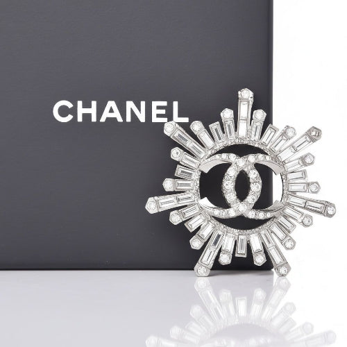 CHANEL DIAMOND STUDED BROOCH