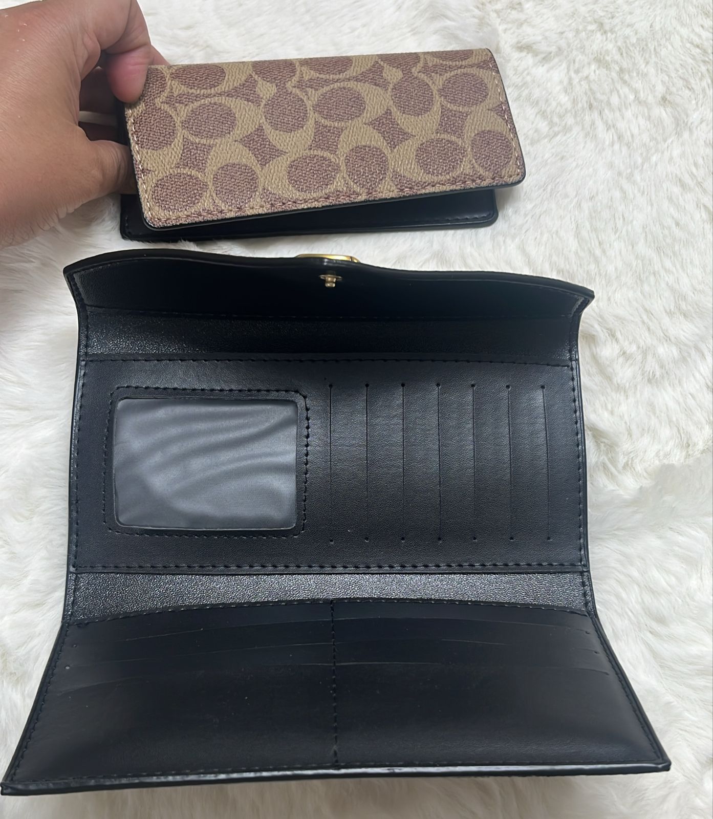 COACH THREE FOLD WALLET ( WITH DETACHABLE CARD HOLDER )