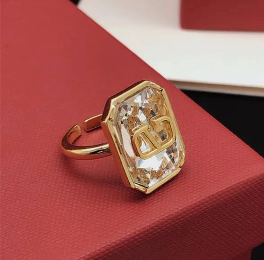 Valentino Garavani Signature Beautiful RING