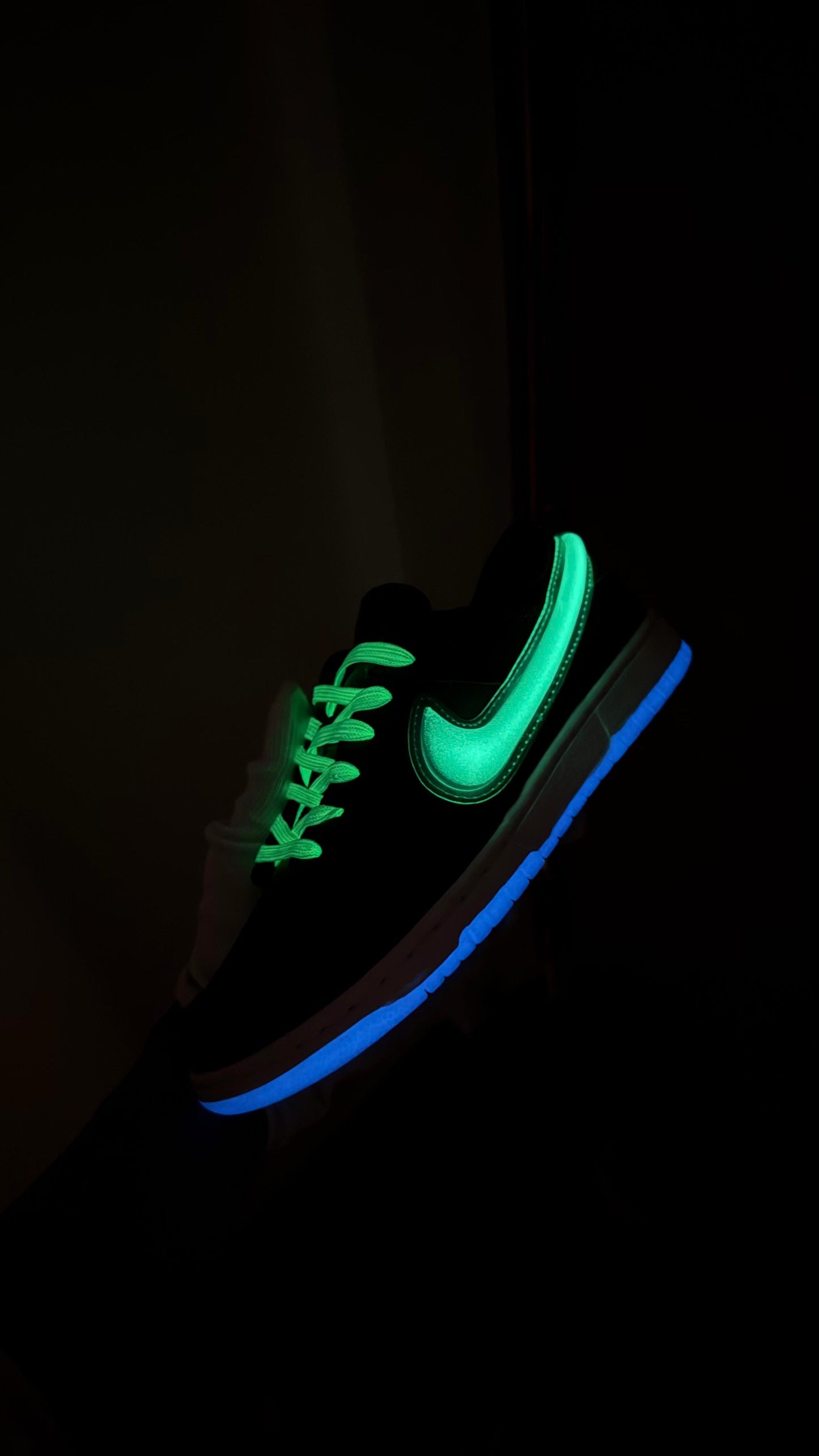 Nike Dunk Low Halloween Glow – Limited Edition Sneakers