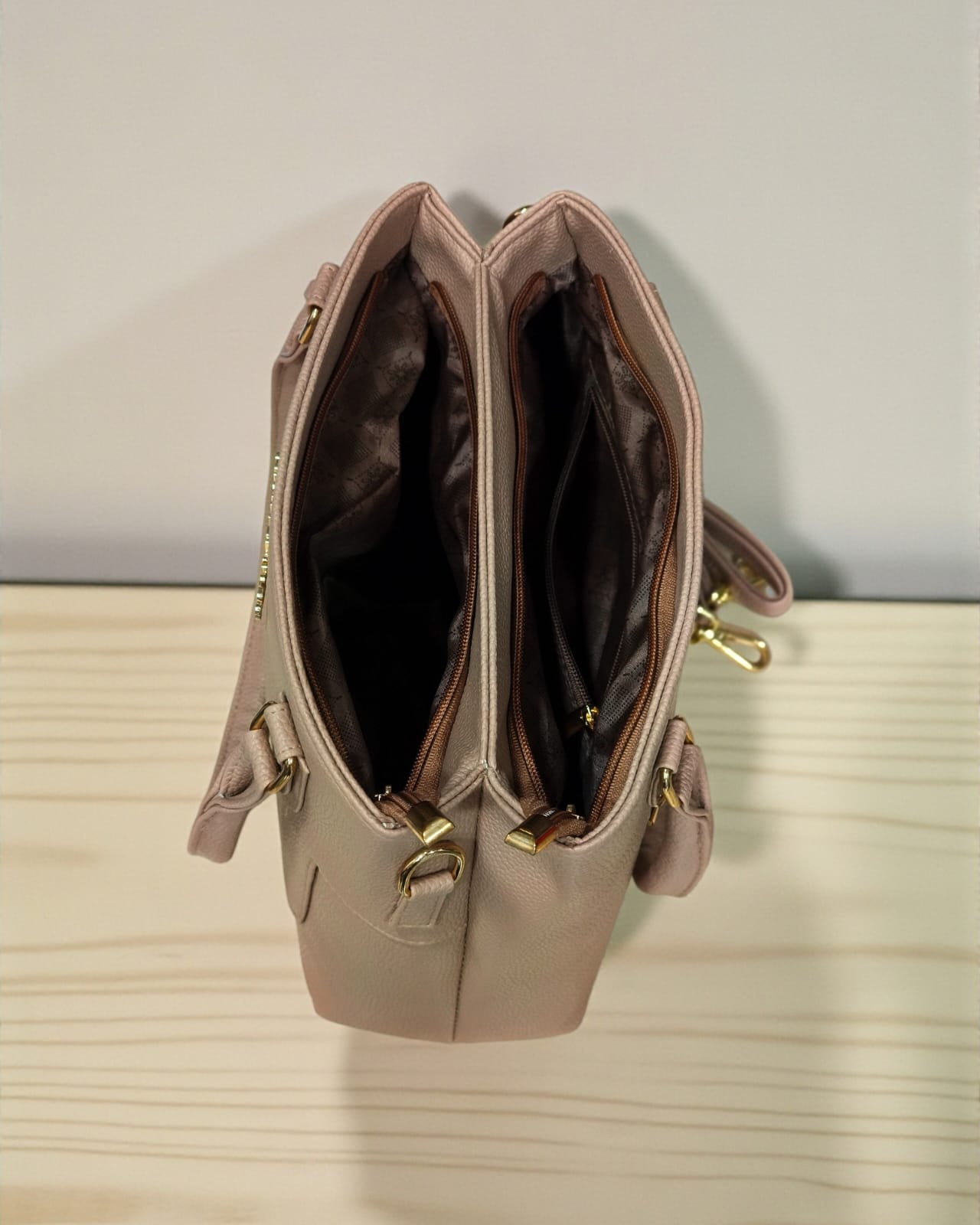 Michael Kors Leather Handbag
