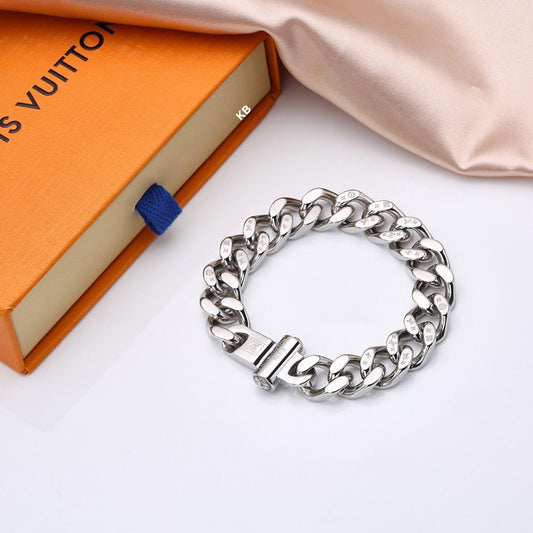 LV CHAIN LINKS BRACELET
