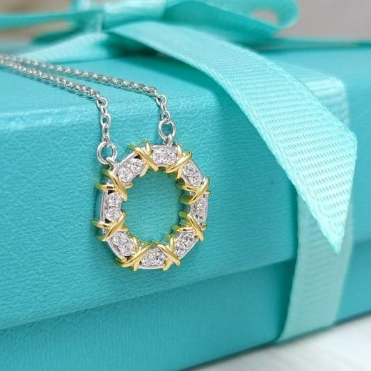 Sixteen Stone By Tiffany Circle Chain Pendent