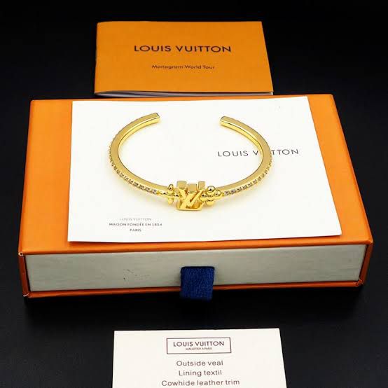 LV Iconic Cuff Diamond Bracelet
