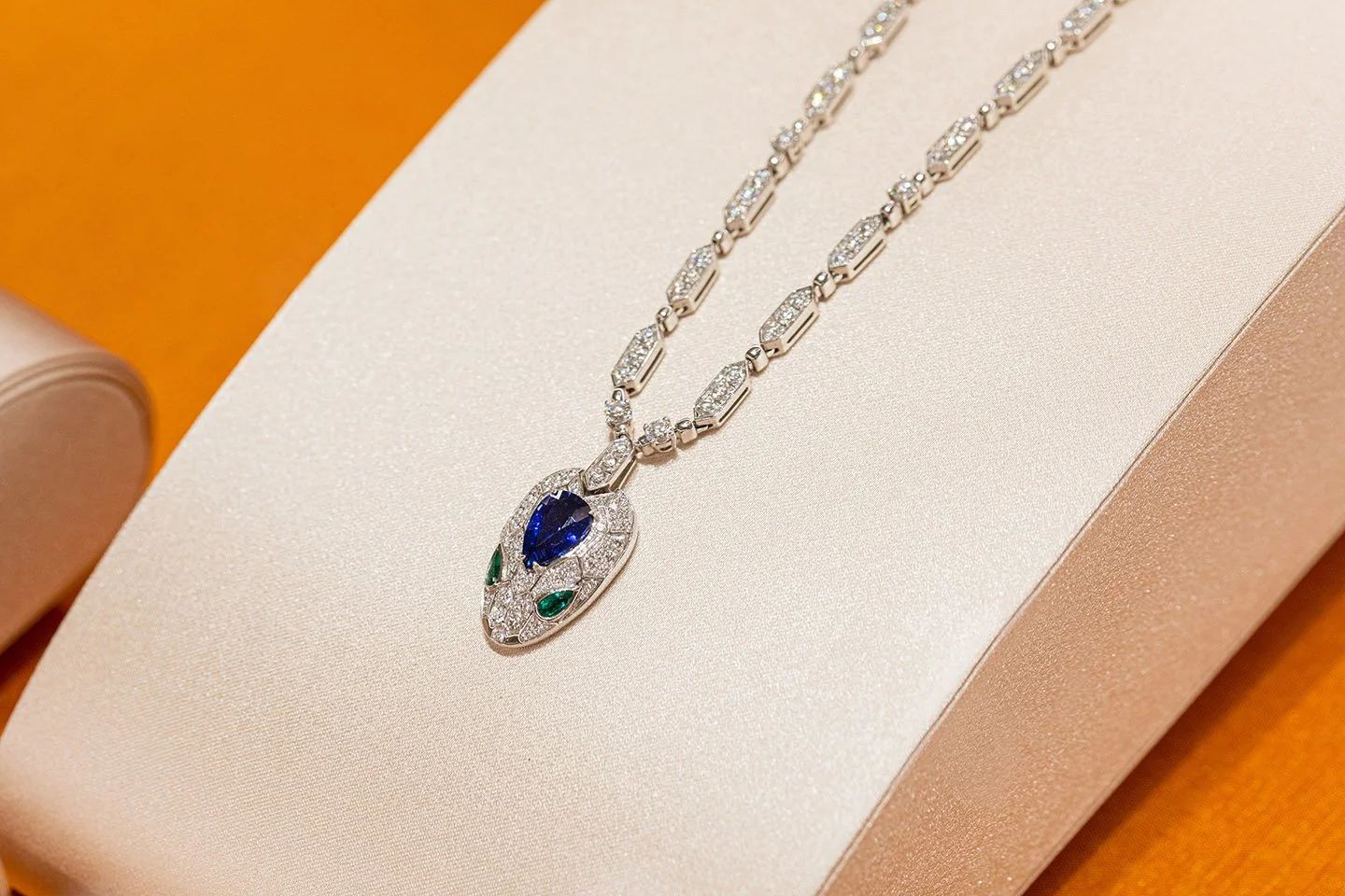 Bvlgari Serpenti Viper Diamond Necklace & Earrings Set