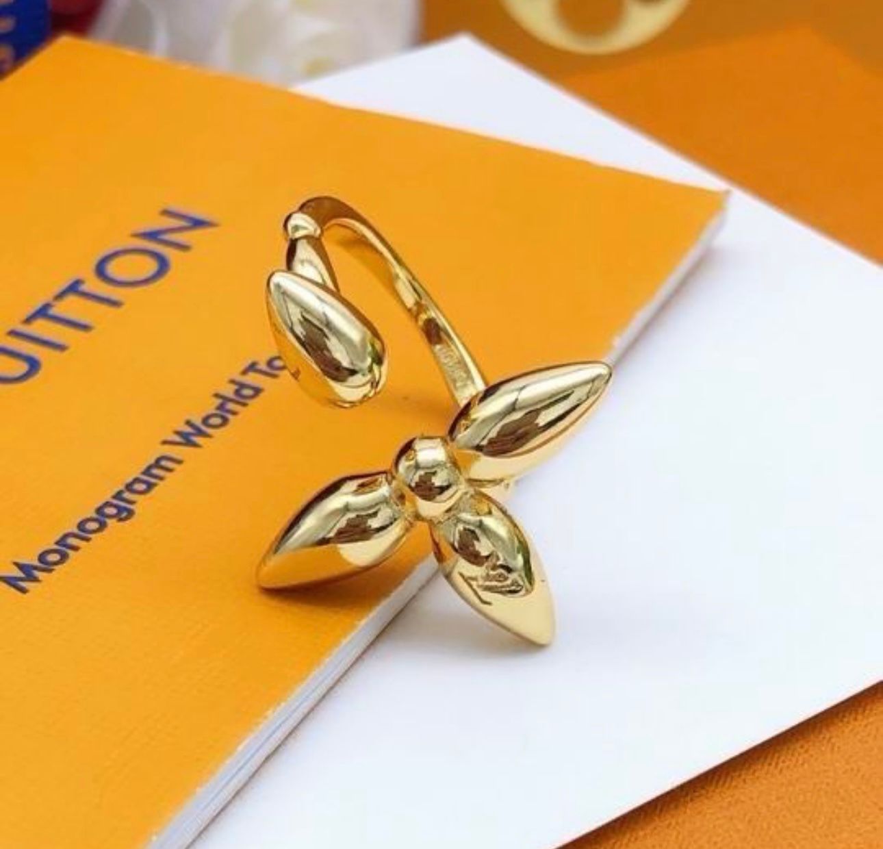 LV Louisette Ring