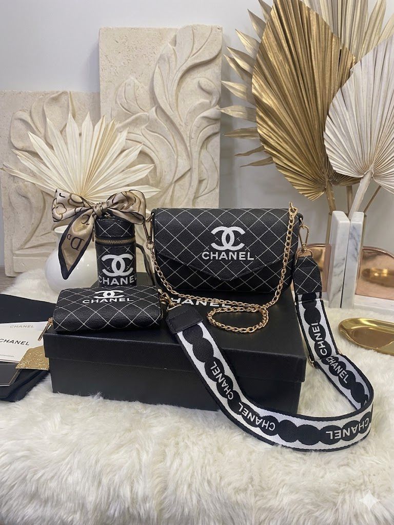 Chanel Gift Set – Sling Bag, Wallet & Accessories