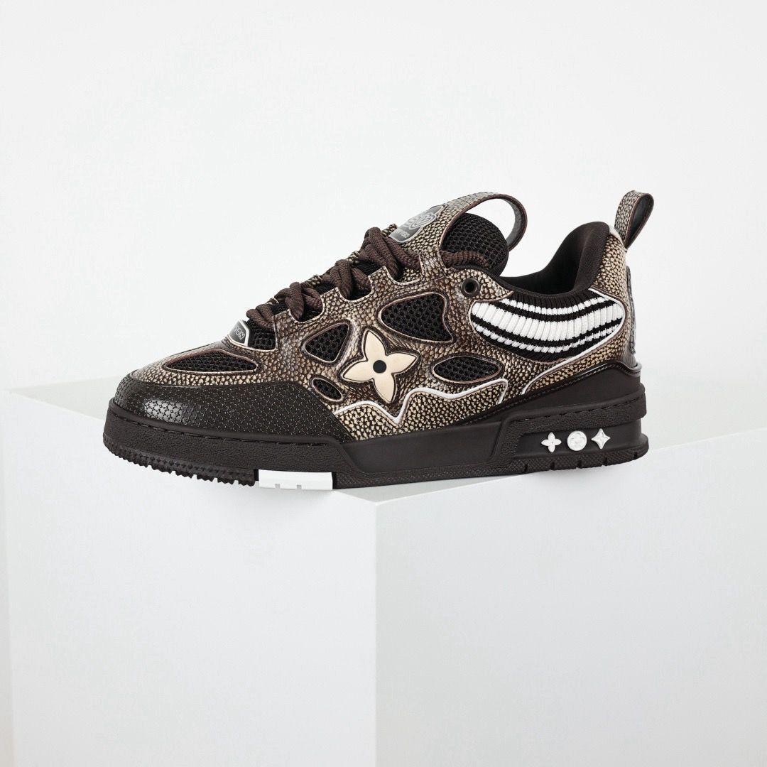 LV SKATE SNEAKERS