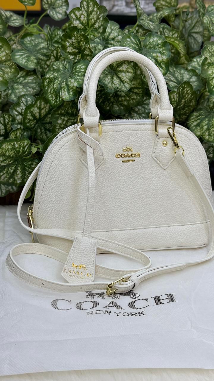 Coach Alma Bag – Timeless Structured Elegance