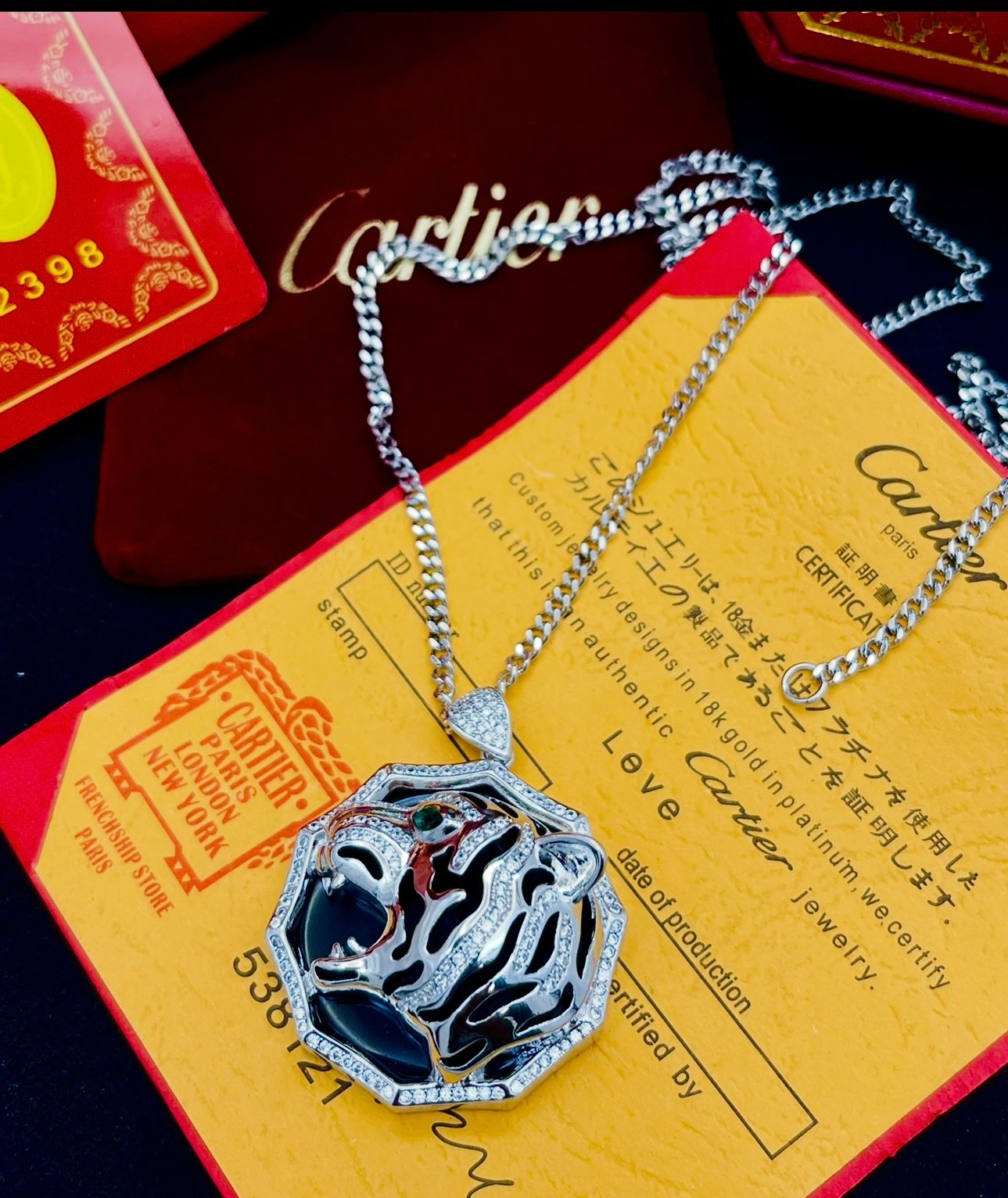 Cartier Beautiful Neckchain With Panther Face Pendent