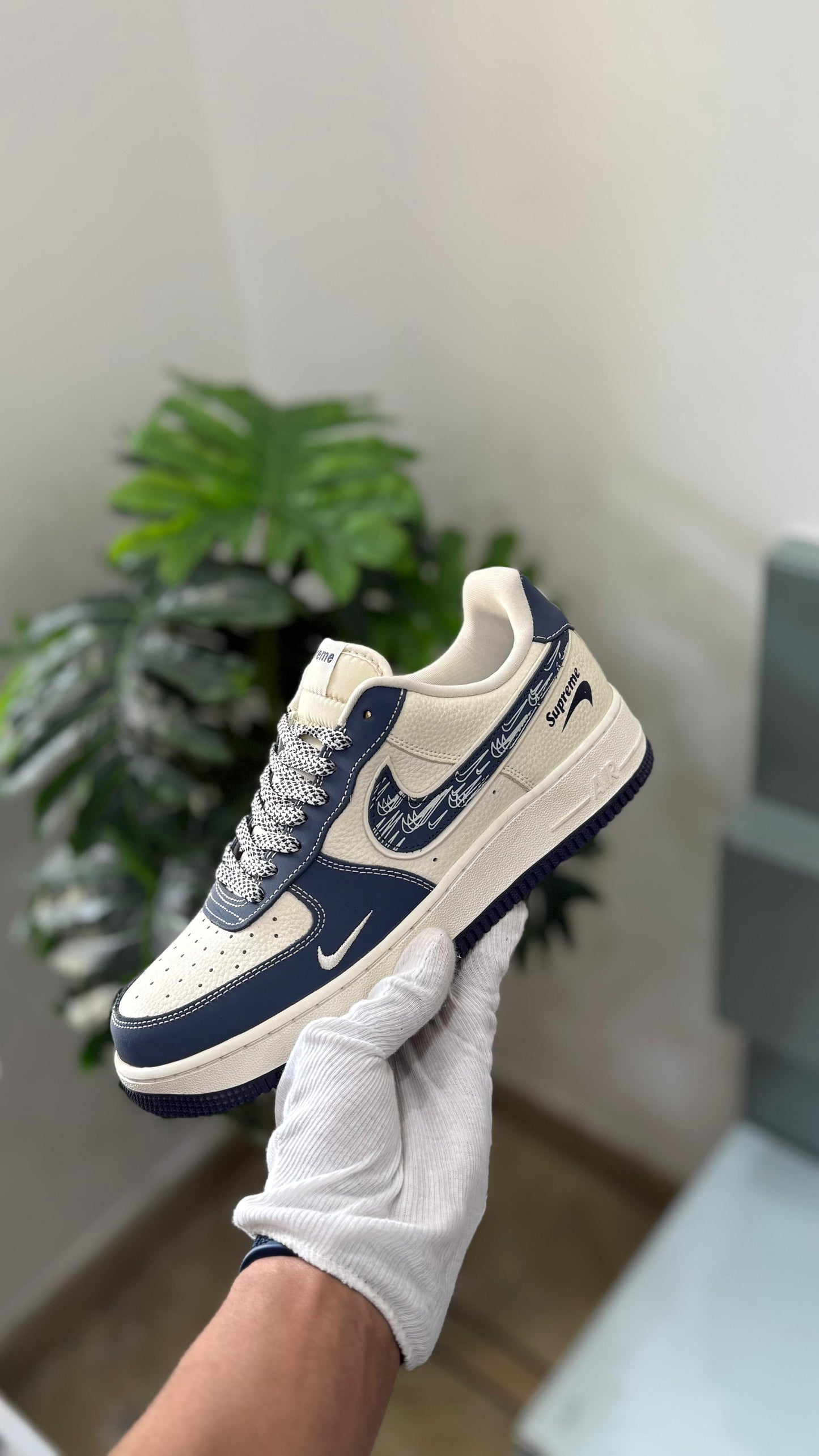 Nike Air Force 1 x Undefeated Sneakers