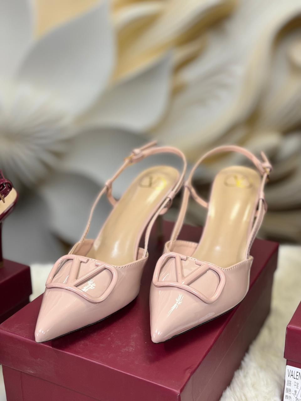 Valentino Garavani V-Logo Signature Slingback Pumps