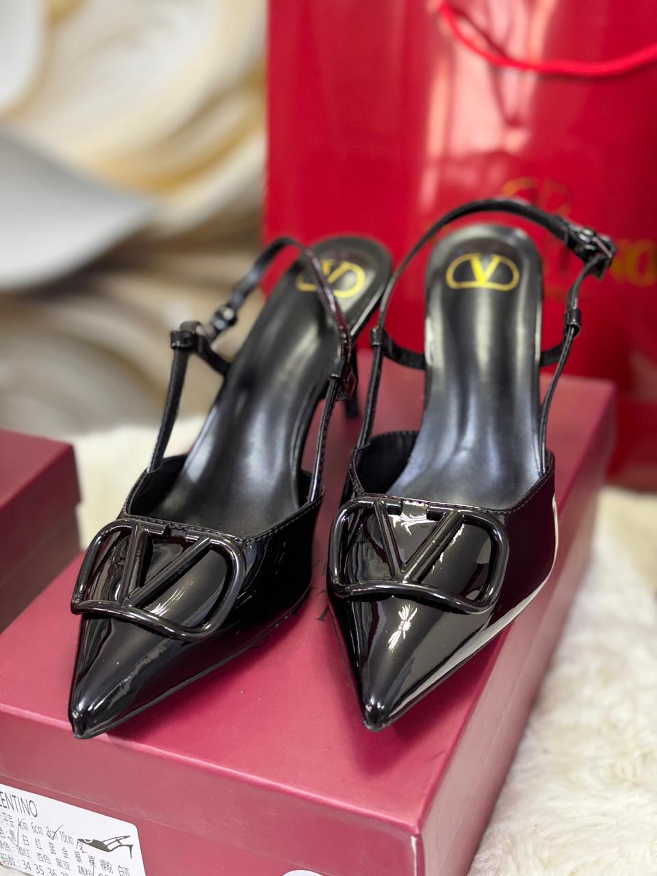 Valentino Garavani V-Logo Signature Slingback Pumps