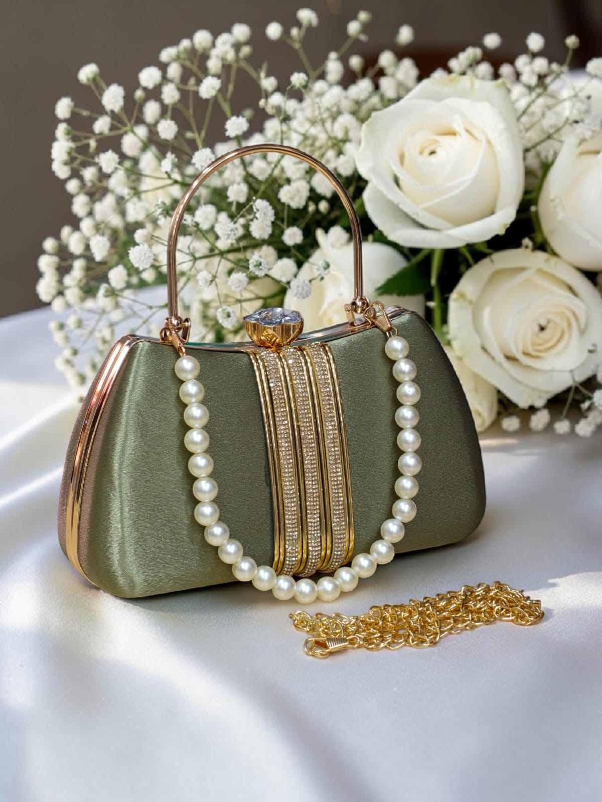 Bridal Pearl Clutch