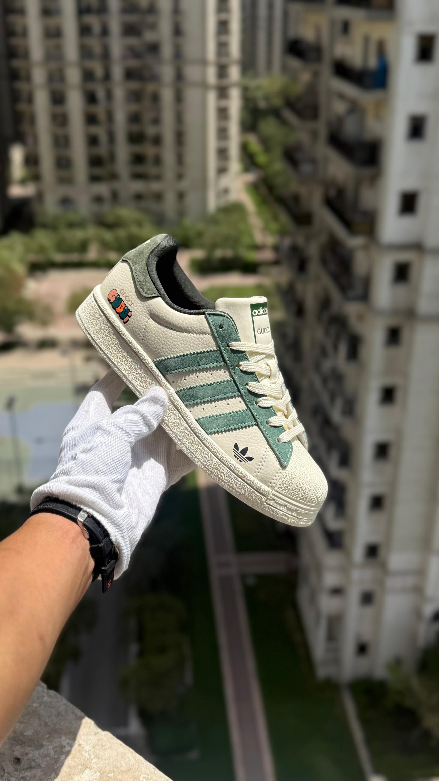 Adidas Superstar Sneakers