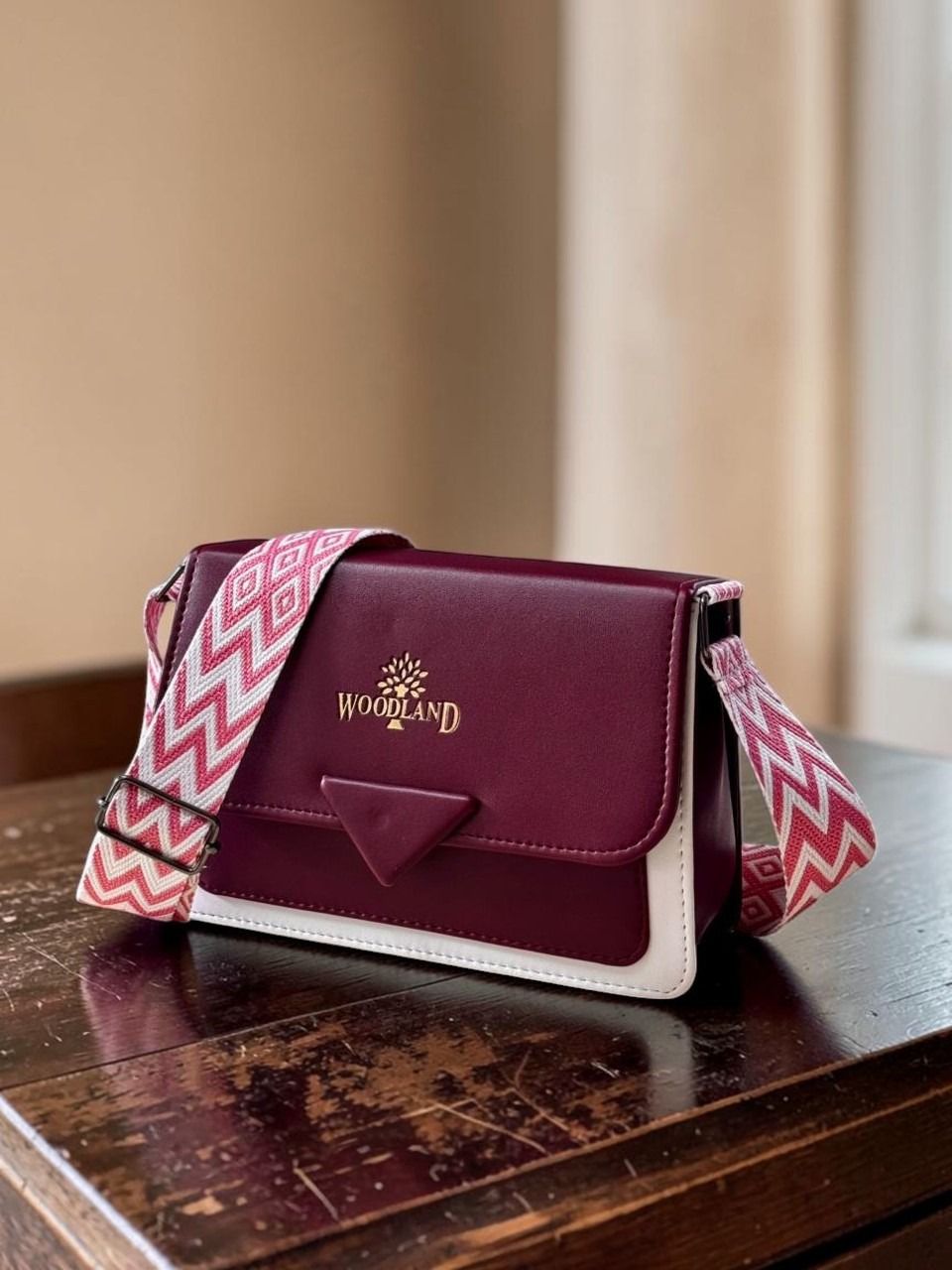 Woodland Elegant Crossbody Sling Bag – Chic Everyday Style