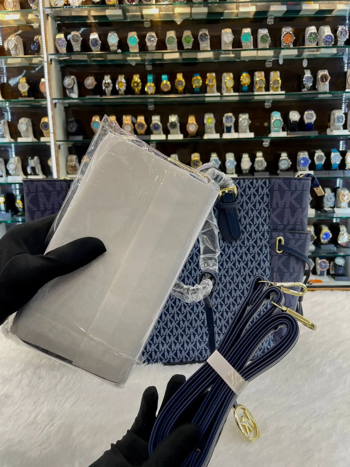 Michael Kors mk 2pc set handbag for girls