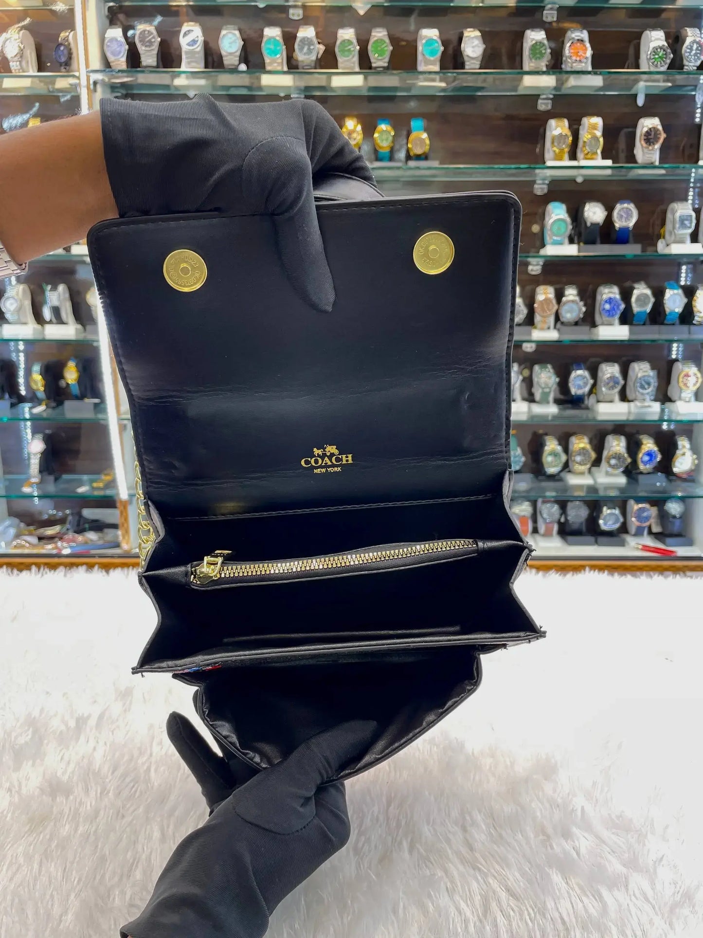 Coach disney edition crossbody sling bag black body