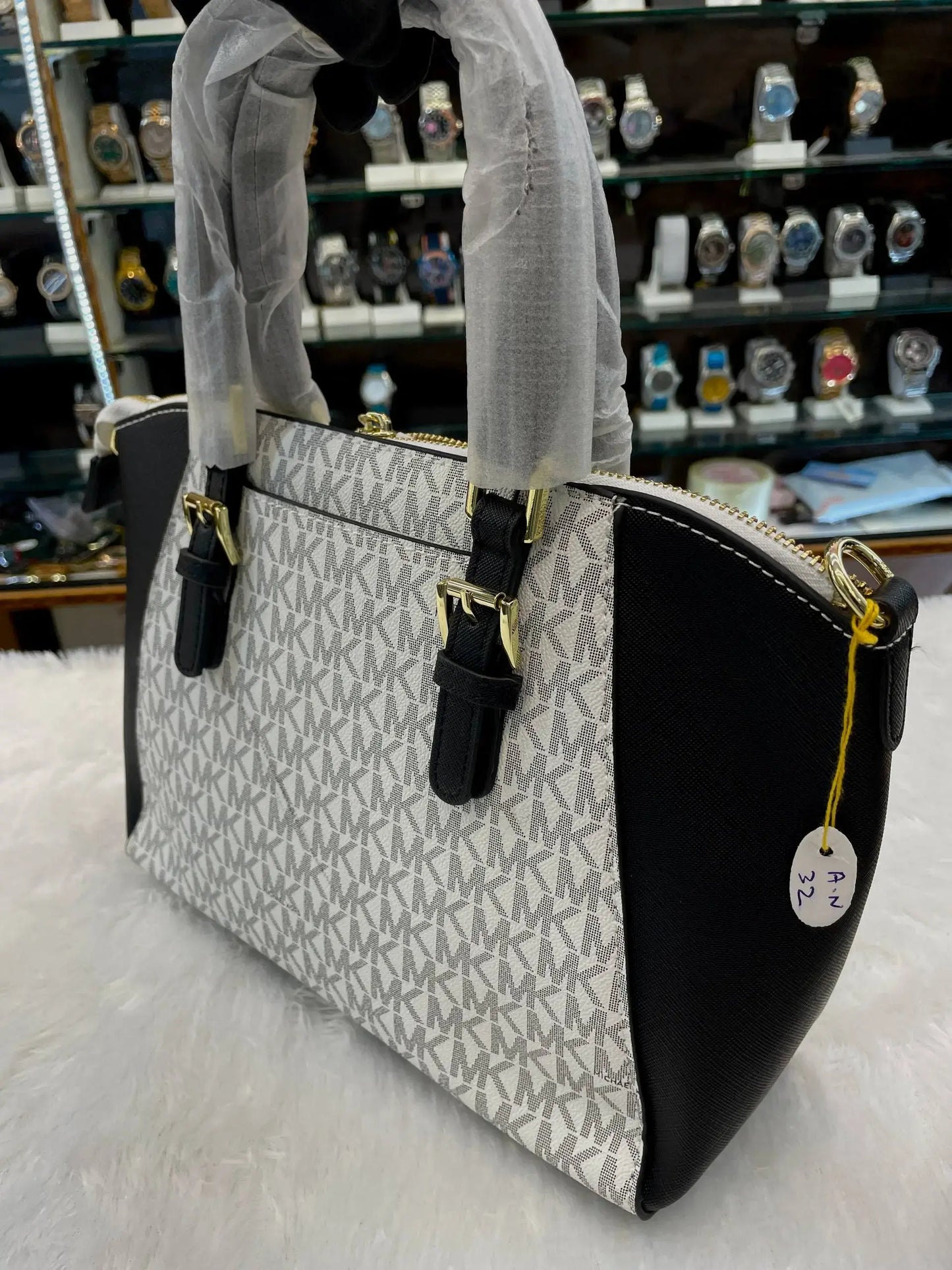 Michael Kors mk sling bag for girls