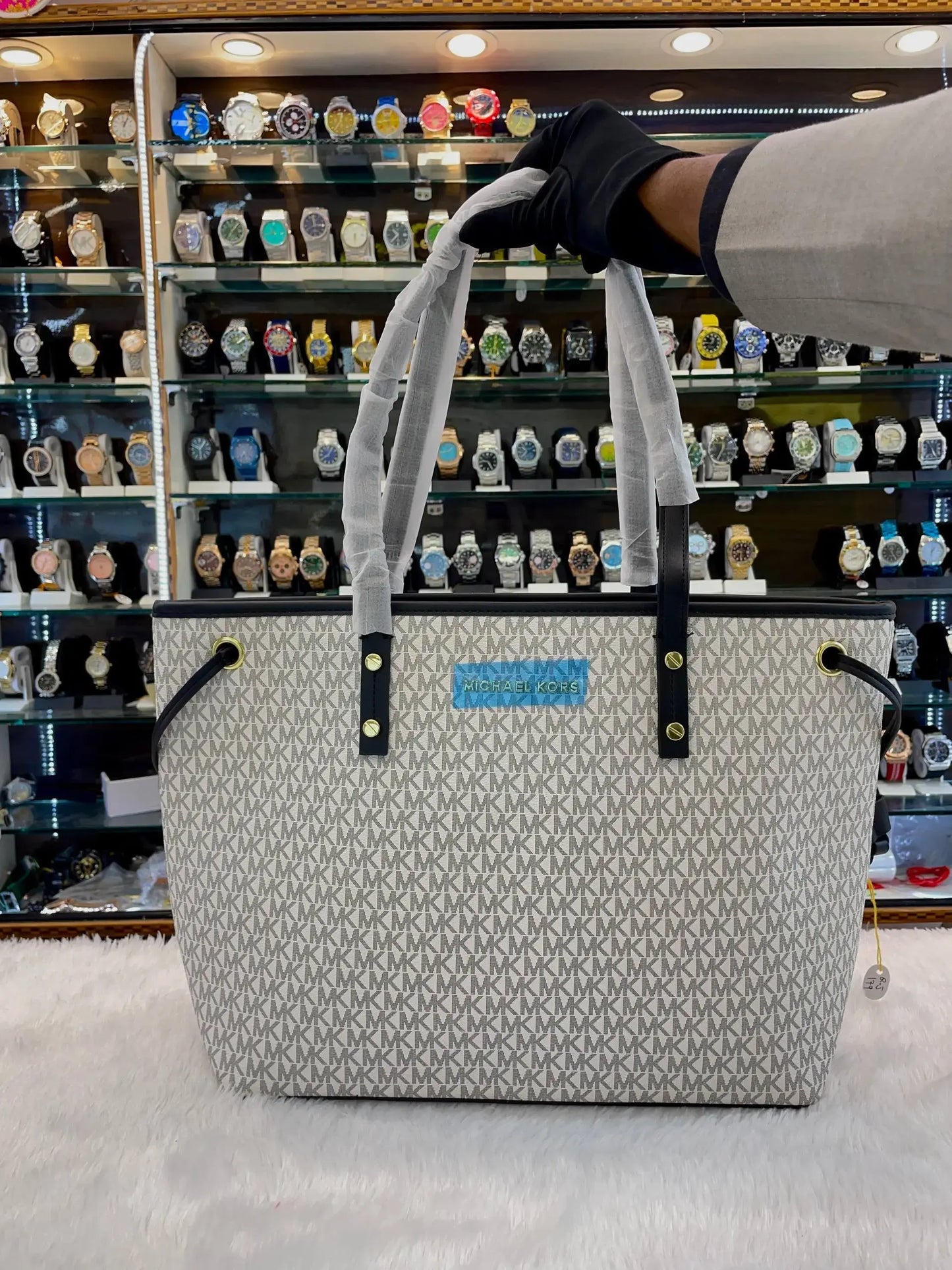 Michael Kors big handbag for girls