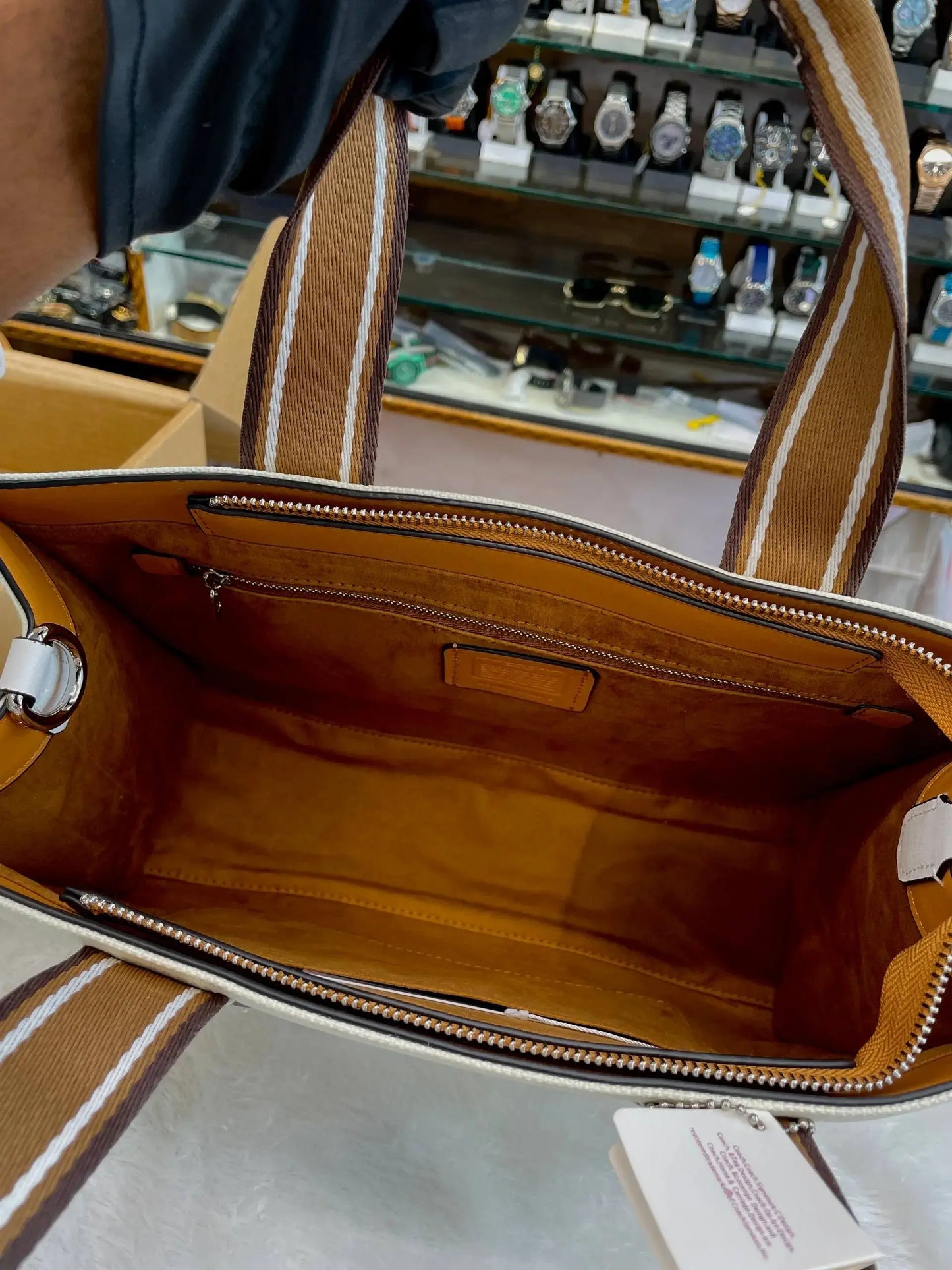 COACH PREMIUM SLING BAG FOR GIRLS