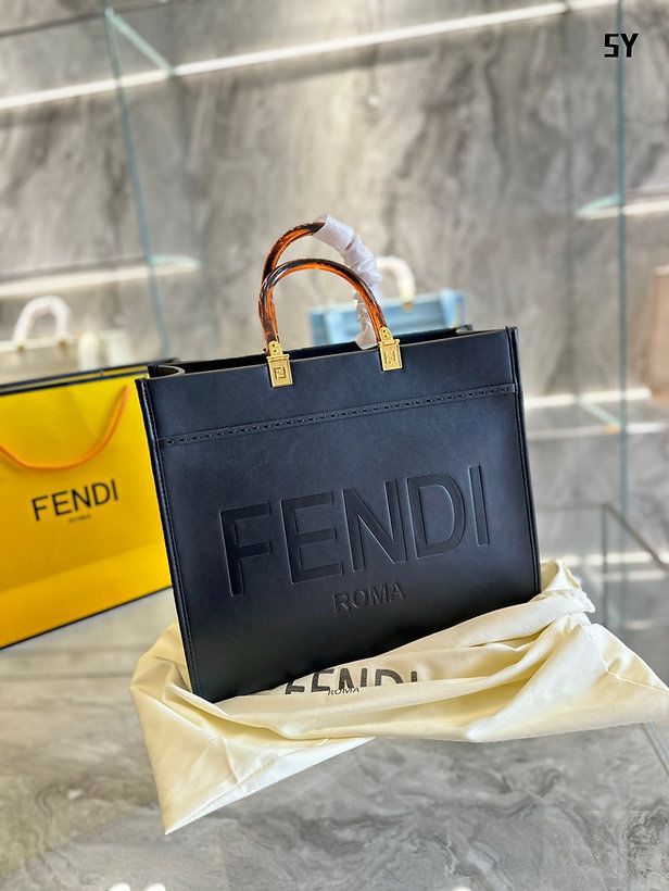 Fendi Sunshine Roma Lettering Logo Large Shopper Bag