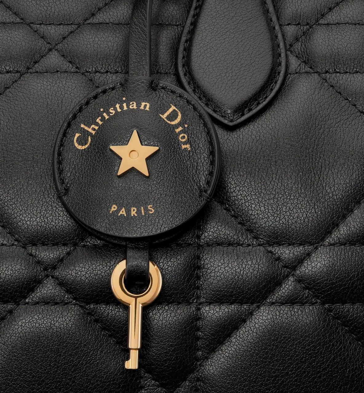 Dior Groove 25 Bag in Black Macrocannage Calfskin