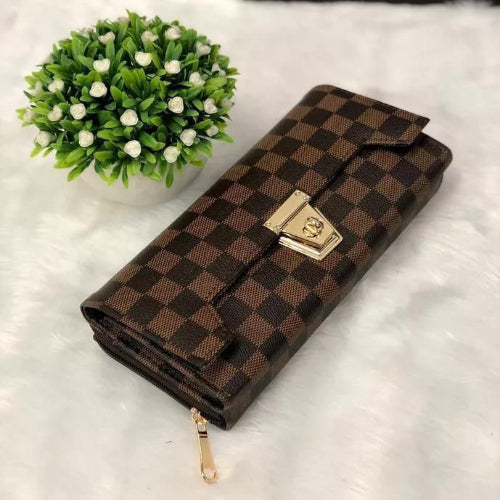 LV Ladies Dual Wallet – Elegant Hand Clutch