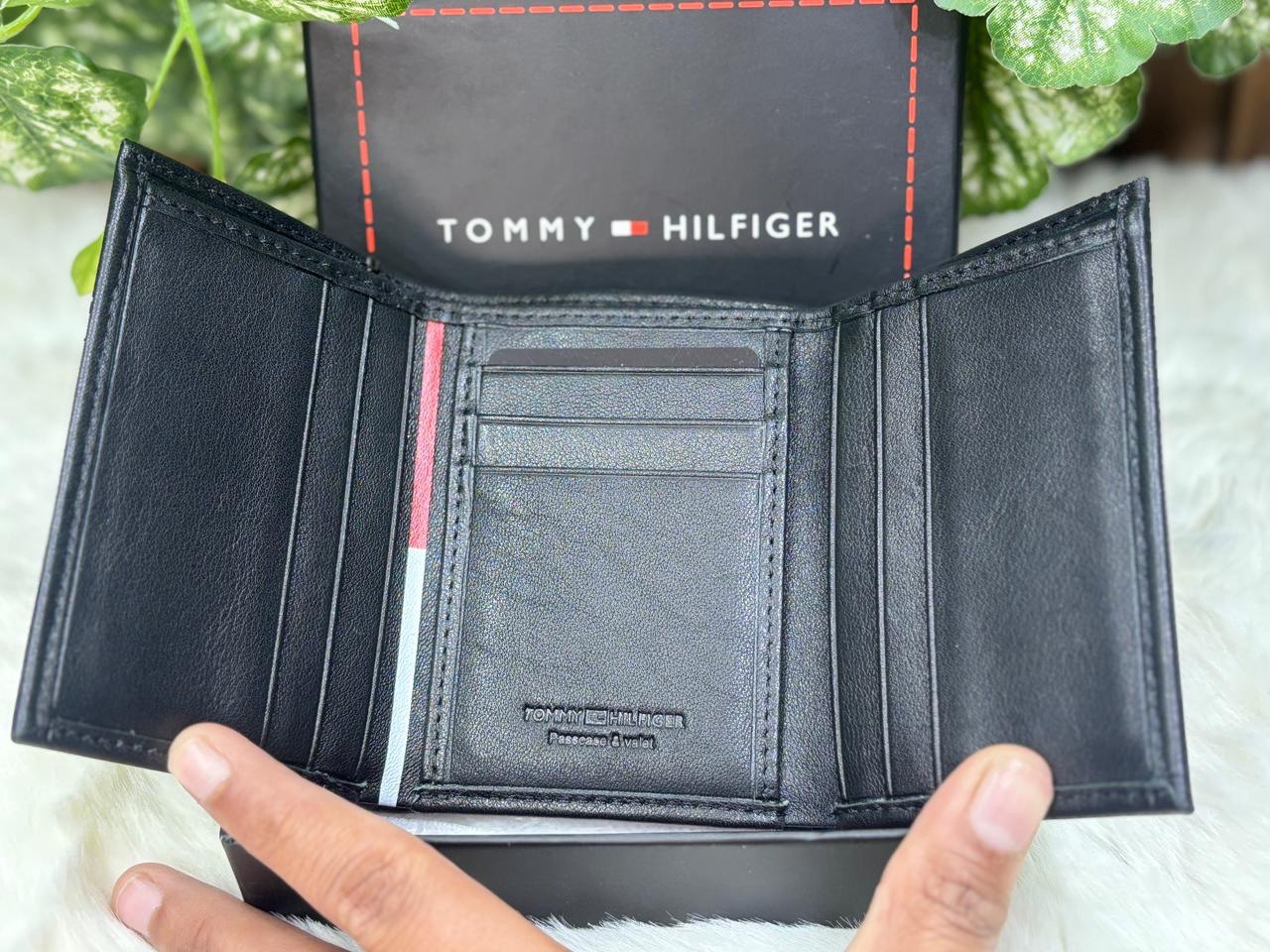 Tommy Hilfiger Luxury Wallet