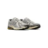 1906_men_link2_csv_1906r-moonbeam-raincloud-m1906rrd_row8_resized.png New Balance 1906R New Spruce Sneakers side view