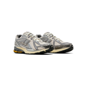 1906_men_link2_csv_1906r-moonbeam-raincloud-m1906rrd_row8_resized.png New Balance 1906R 'New Spruce Sneakers