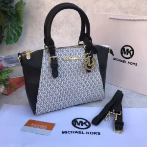 7c3fbf50-4909-487b-8a40-9c7385fb5bea-thumbnail-770x770-70.jpg Michael Kors MK Sling Bag in pink for girls