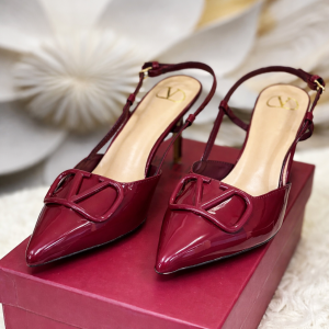 ChatGPT_Image_Apr_13_2026_04_02_14_PM.png Valentino Garavani V-Logo Signature Slingback Pumps