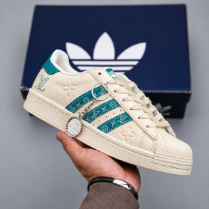 ChatGPT_Image_Apr_25_2026_02_47_39_PM.png Adidas Superstar Sneakers