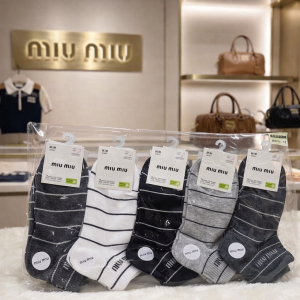 Miu Miu Brand Socks Set of 5 – Soft Luxury Comfort