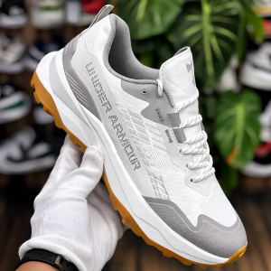 Under Armour Charged Bandit Running Shoes