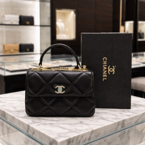 CHANEL CLUTCH CUM SHOULDER BAG