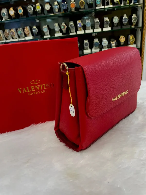 ELsWAB4Y.jpg VALENTINO GARAVANI PREMIUM SLING BAG in pink